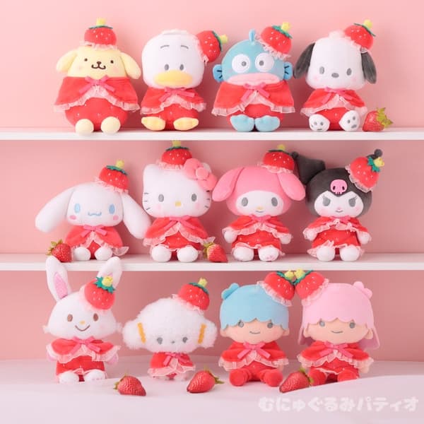 草莓皇冠 Munyugurumi 吉祥物挂件 – 每个 ¥2,420（含税）
