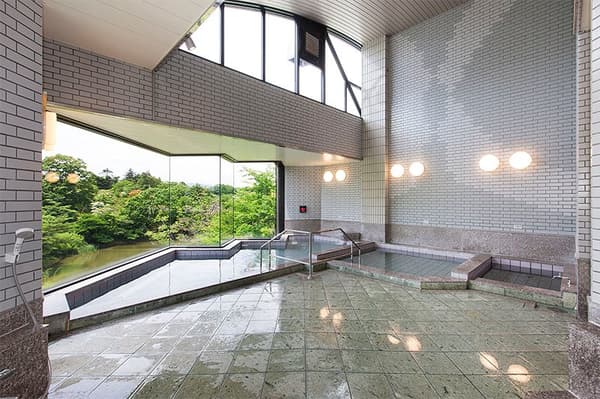 이코이노무라 나미에 내부