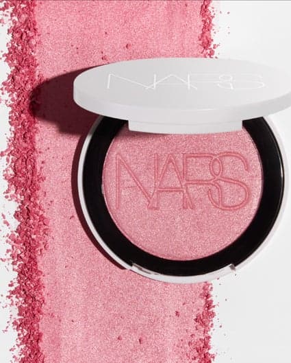 Producto rubor iluminador Light Reflecting de NARS