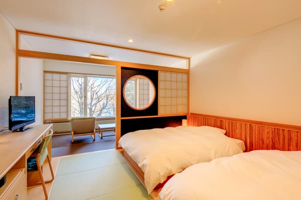 Modern atmosphere Japanese-Western style room
