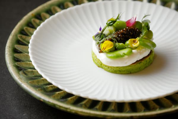 水晶鱼子酱菜肴