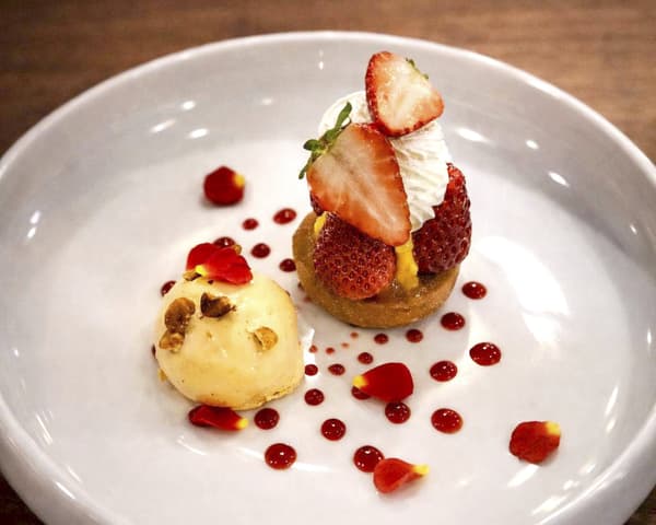 Strawberry and yuzu tart with seasonal ice cream