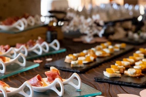 Cold appetizer counter image