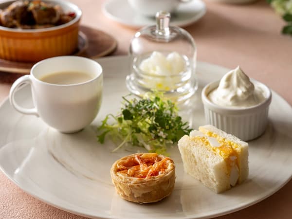 以春季食材制作的咸点