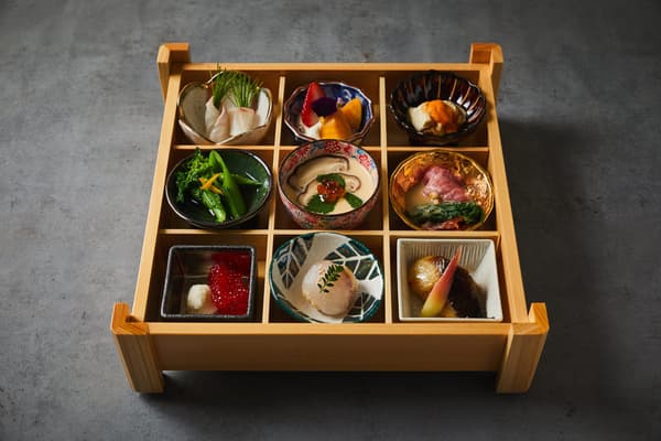 9 seasonal small dishes assortment