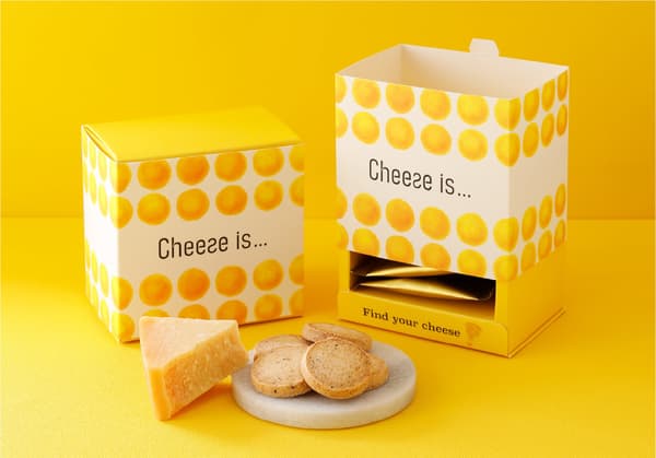 Cheese & Black Pepper Cookie