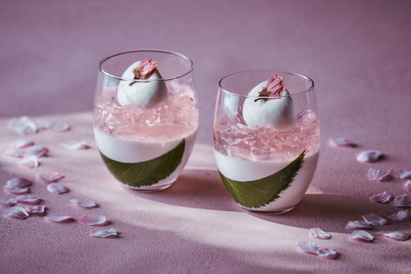 Sakura Blancmange