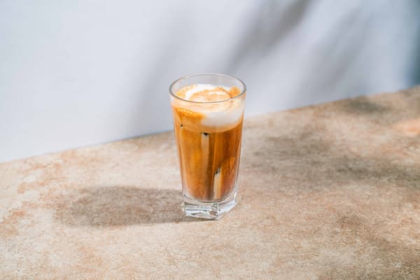 오트 밀크 라떼 with 프로틴 (플레인)