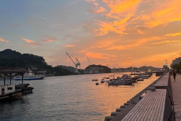 SAWARA está ubicado en el atmosférico Callejón Uzushio