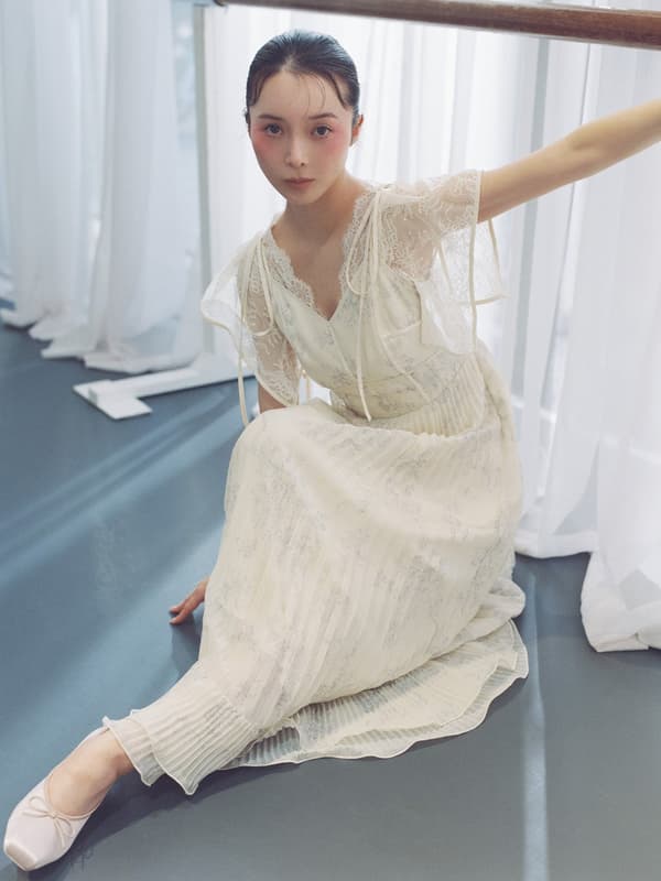 Collaboration Flower Lace One-Piece