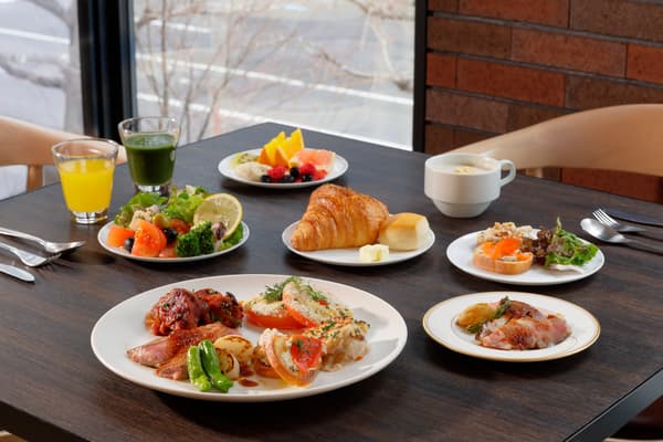 Breakfast plating example