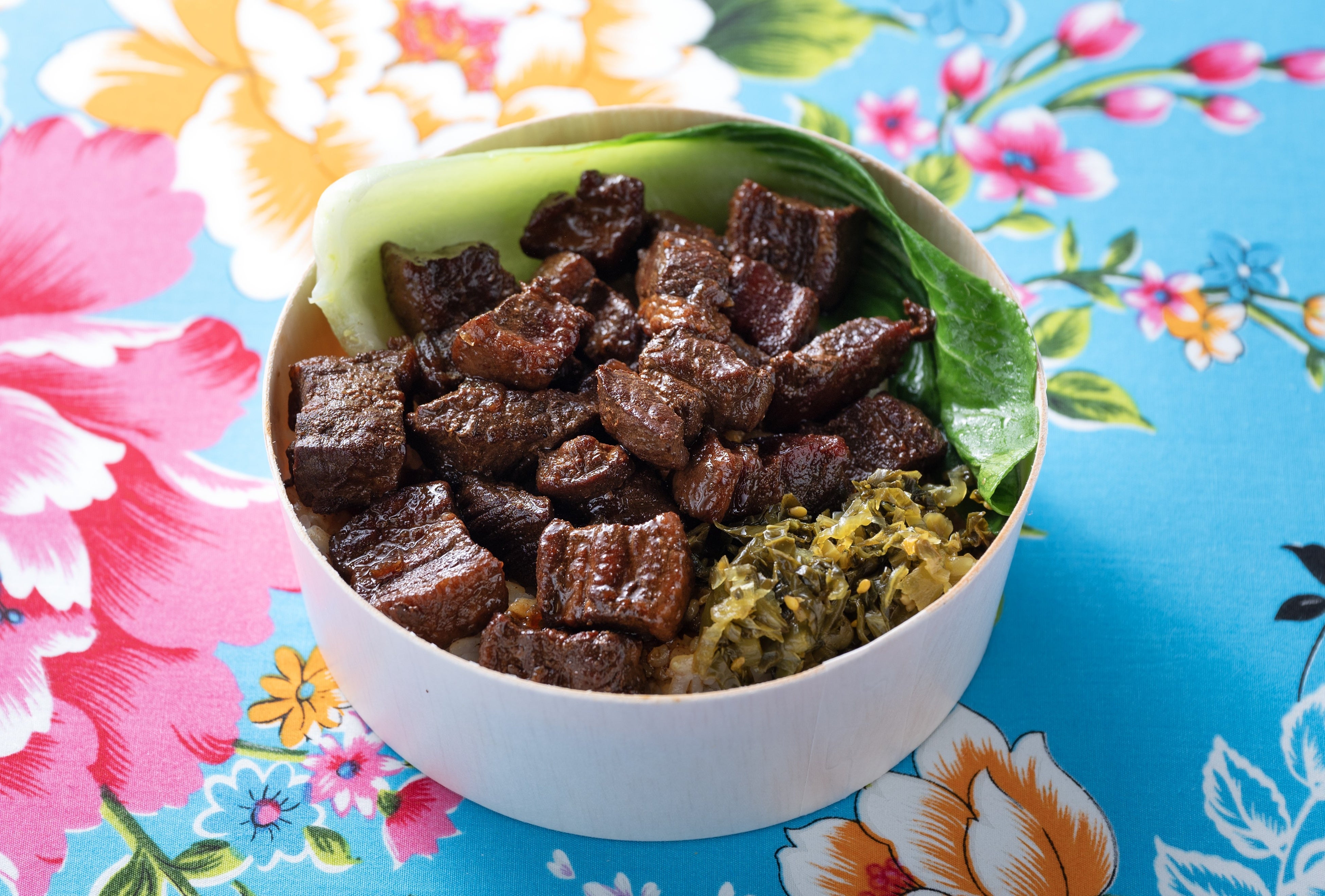 หลู่โร่วฟ่าน (ข้าวหมูตุ๋น)