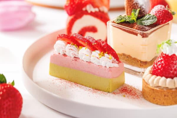 Strawberry and Pistachio Mousse