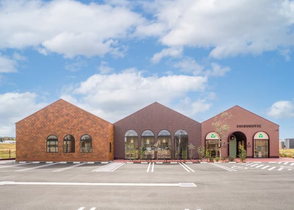 SHIRUKOTTE Okazaki exterior