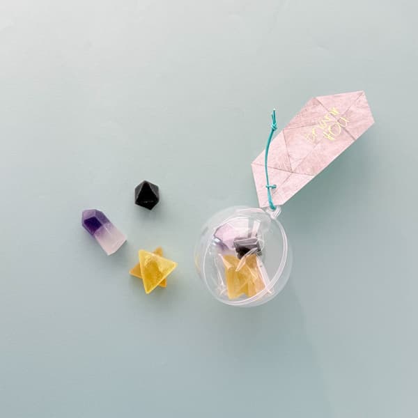 Blueberry-flavored amethyst, black sesame-flavored fluorite, and lemon and caramel-flavored stars