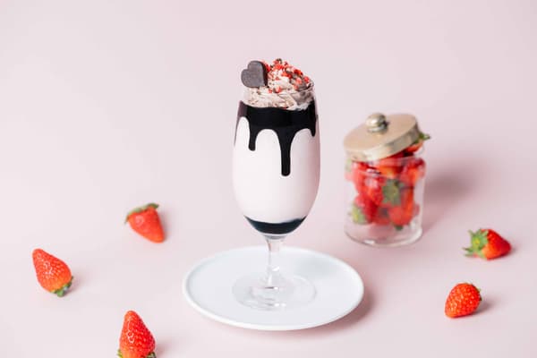 Black sesame strawberry chocolate shake