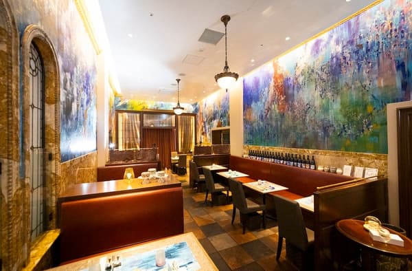 BYO ฟรีที่ร้าน “The arts fusion by L'écrin” ที่อยู่ติดกัน