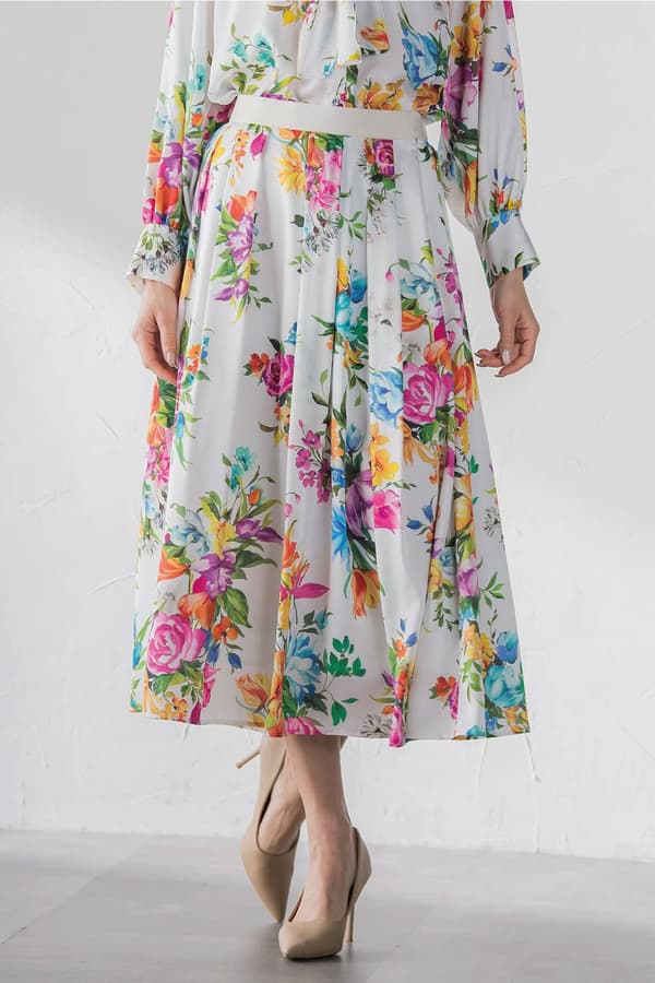 Flower Bouquet Flare Skirt