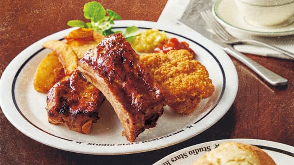 BBQ Pork Ribs & Fried Chicken Plate