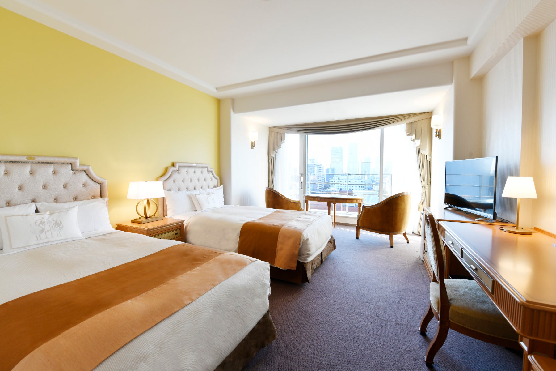 Tower Wing Grand Club Floor Twin Room