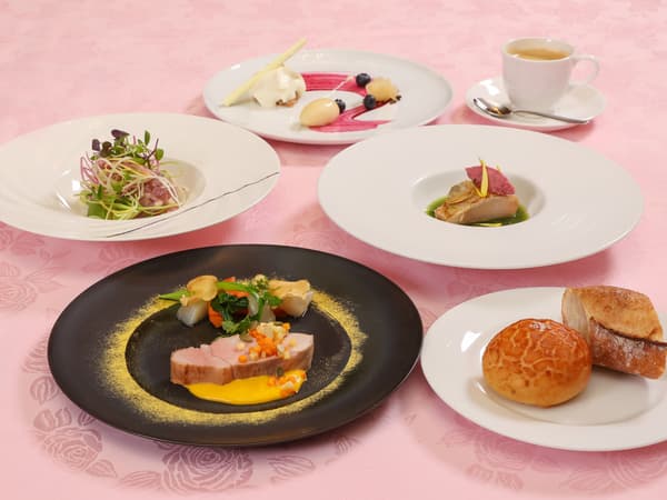 French dining Gilligan's Island Cuisine