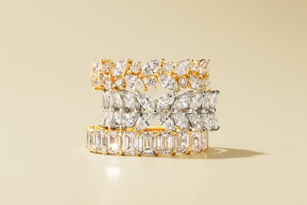 Colección de joyas de diamantes creados en laboratorio