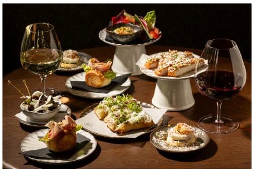 Le Pristine Canapé Celebration