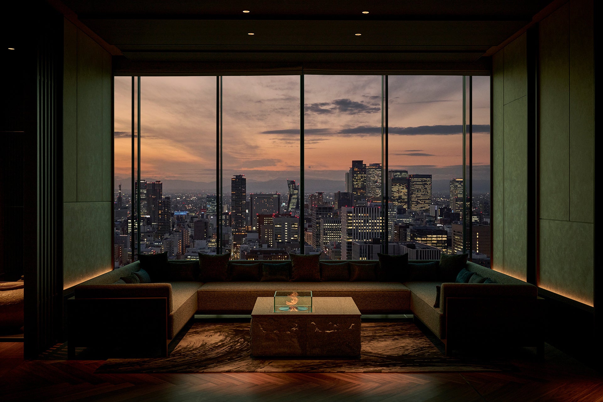 주니치 빌딩에 있는 로얄 파크 호텔 아이코닉 나고야 외관