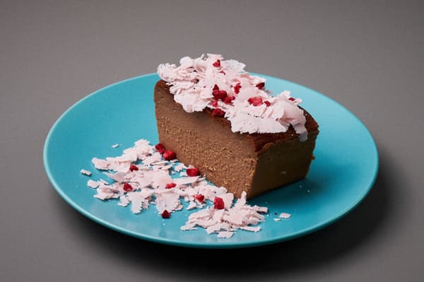 MARK IS Minato Mirai Limited - Strawberry Chocolate Basque Cheesecake