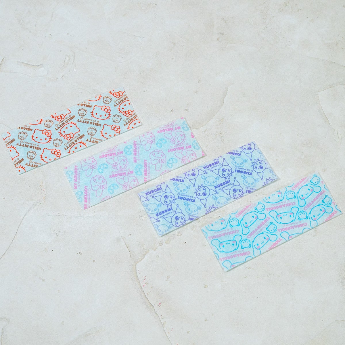 แผ่นเจลลดไข้ลายตัวการ์ตูน Sanrio พร้อมลายพิมพ์