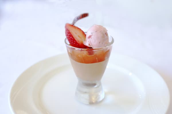 Strawberry Bonbon Chocolate