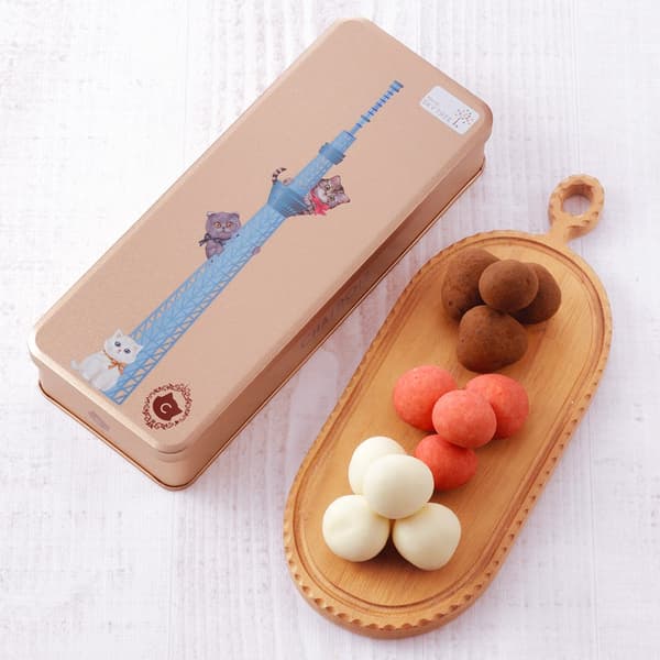 Chatlo Tokyo SKYTREE Strawberry Chocolate Can