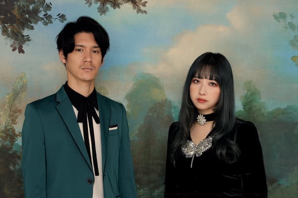 GLIM SPANKY (from right) Remi Matsuo and Hiroki Kamemoto, performing on November 1st