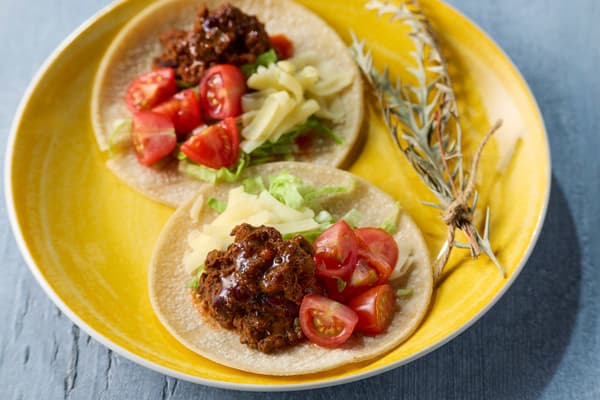 辣椒肉醬和玉米餅