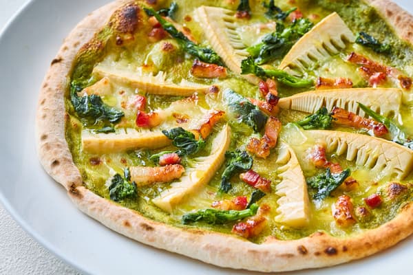 Bamboo shoots, rapini, and Iberico bacon pizza