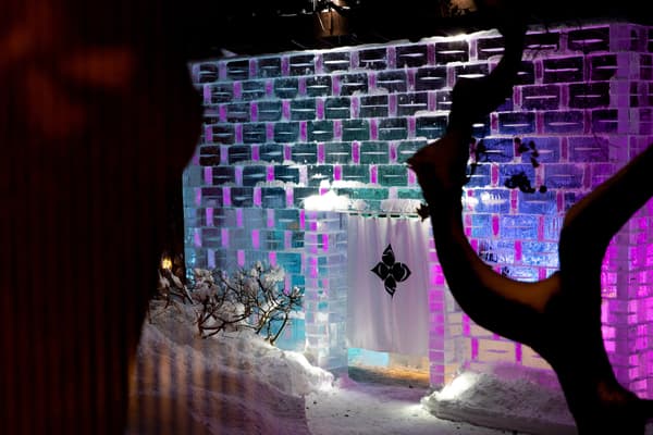 Ice sushi bar exterior