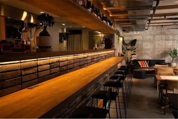 BISTRO CHURA Interior