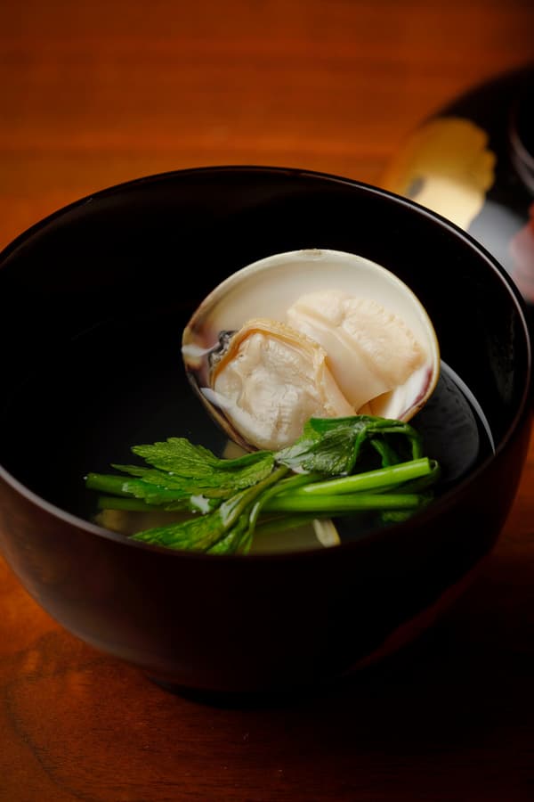 Hamaguri and Seri Clear Soup