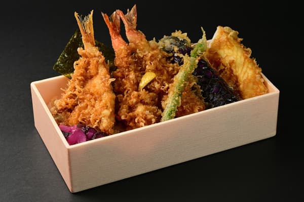 Kaneko Hannosuke Premium Tendon Bento