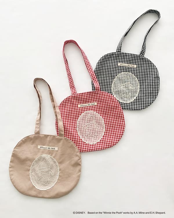 곰돌이 푸 레이스 라운드 백