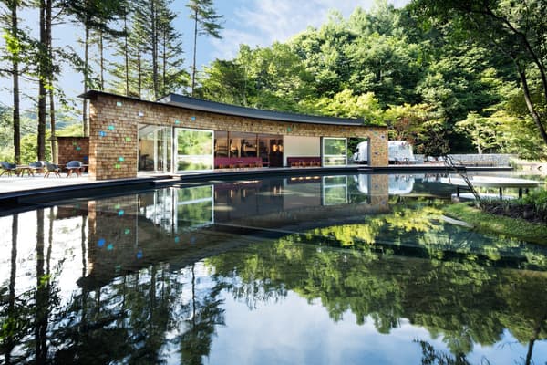 Mori no Hotori Cafe & Bar, donde el canto de los pájaros llena el aire