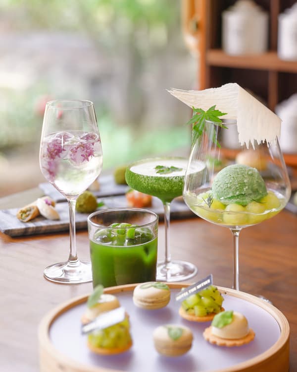 Fresh Greenery Afternoon Tea dessert plate