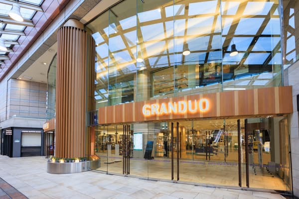 Exterior de GRANDUO Tachikawa