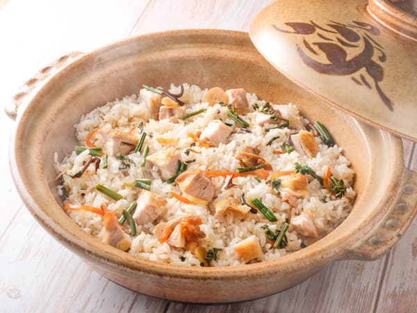 French Red Chicken Takikomi Gohan