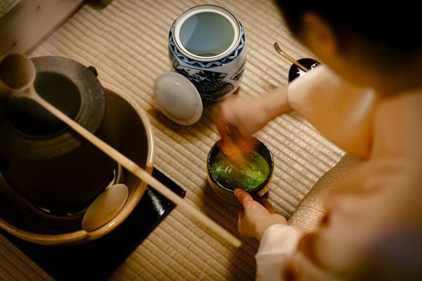 Mandarin Oriental Tokyo - Tea ceremony in kimono