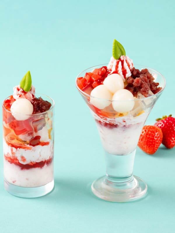 Strawberry White Ball Anmitsu Parfait