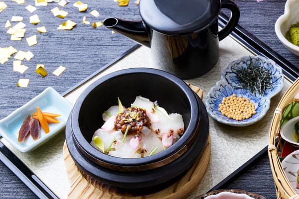 Taiko Ishiyaki Gohan (stone-grilled rice)