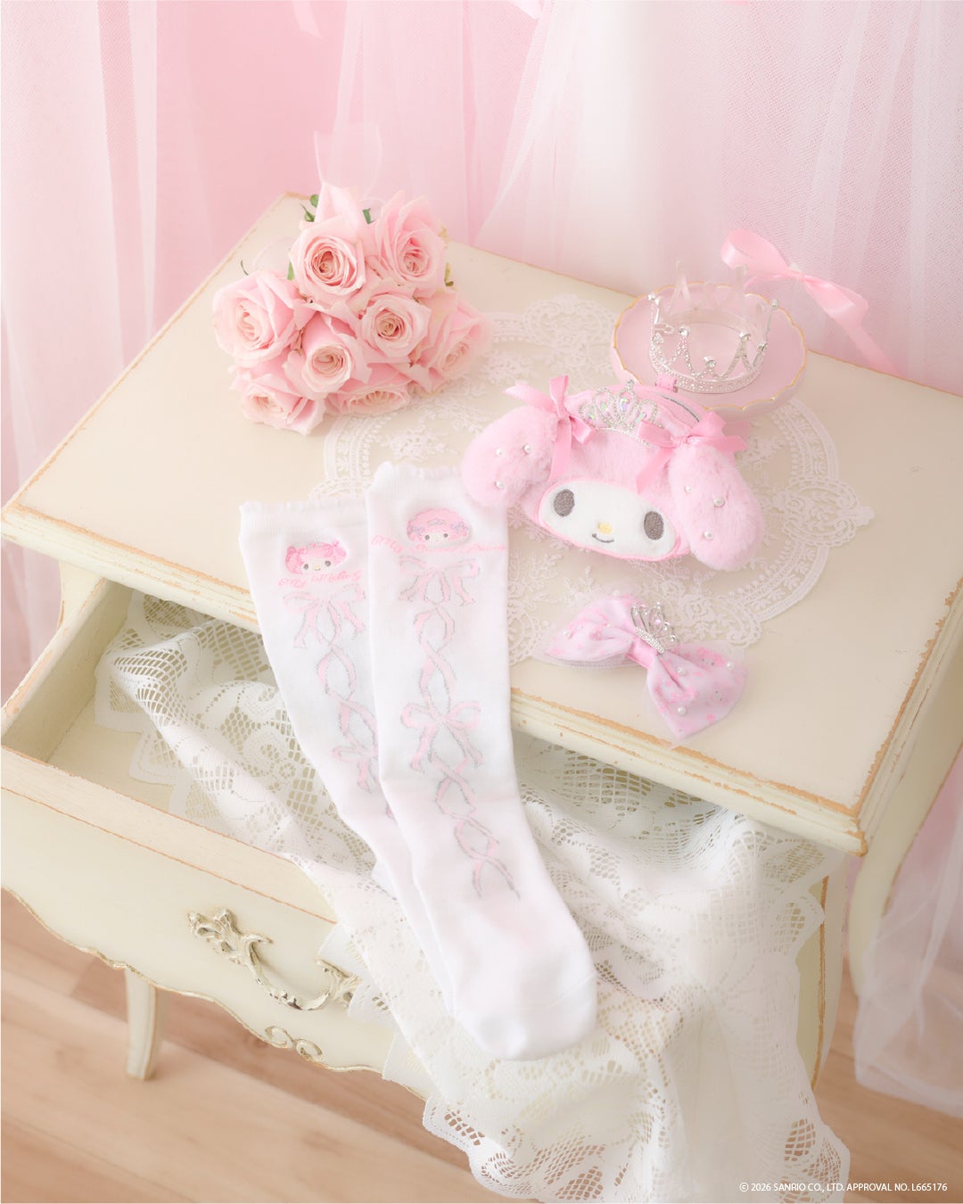 Ballerina-Style High Socks