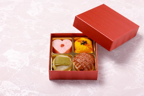 Red Box 4-piece set