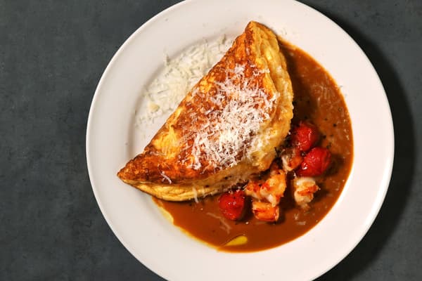 ซูเฟล่ไข่เจียวราดซอสบิสค์กุ้ง